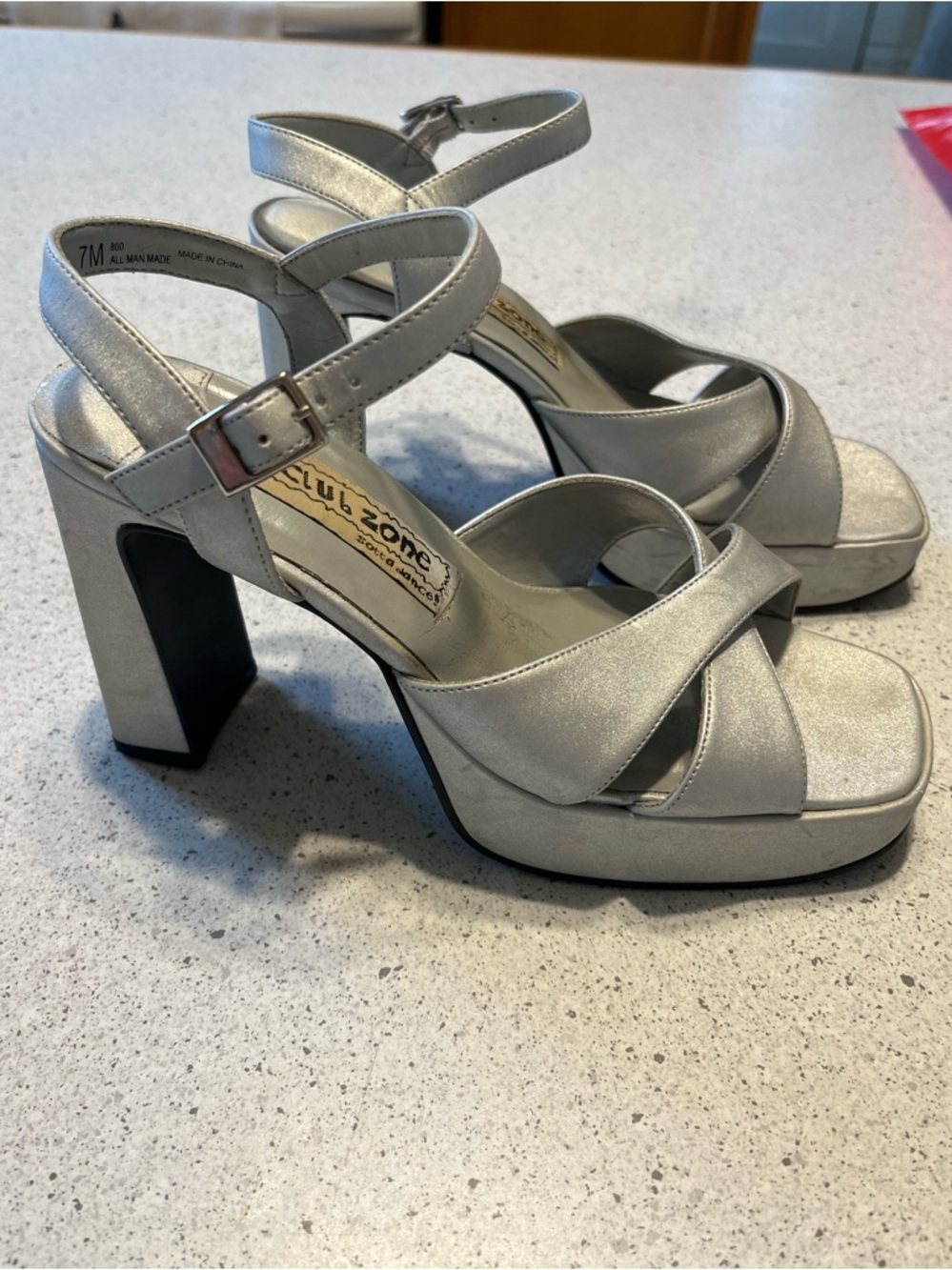 Vintage Club Zone Silver Platform Block Heel Sandals - Picture 2 of 9